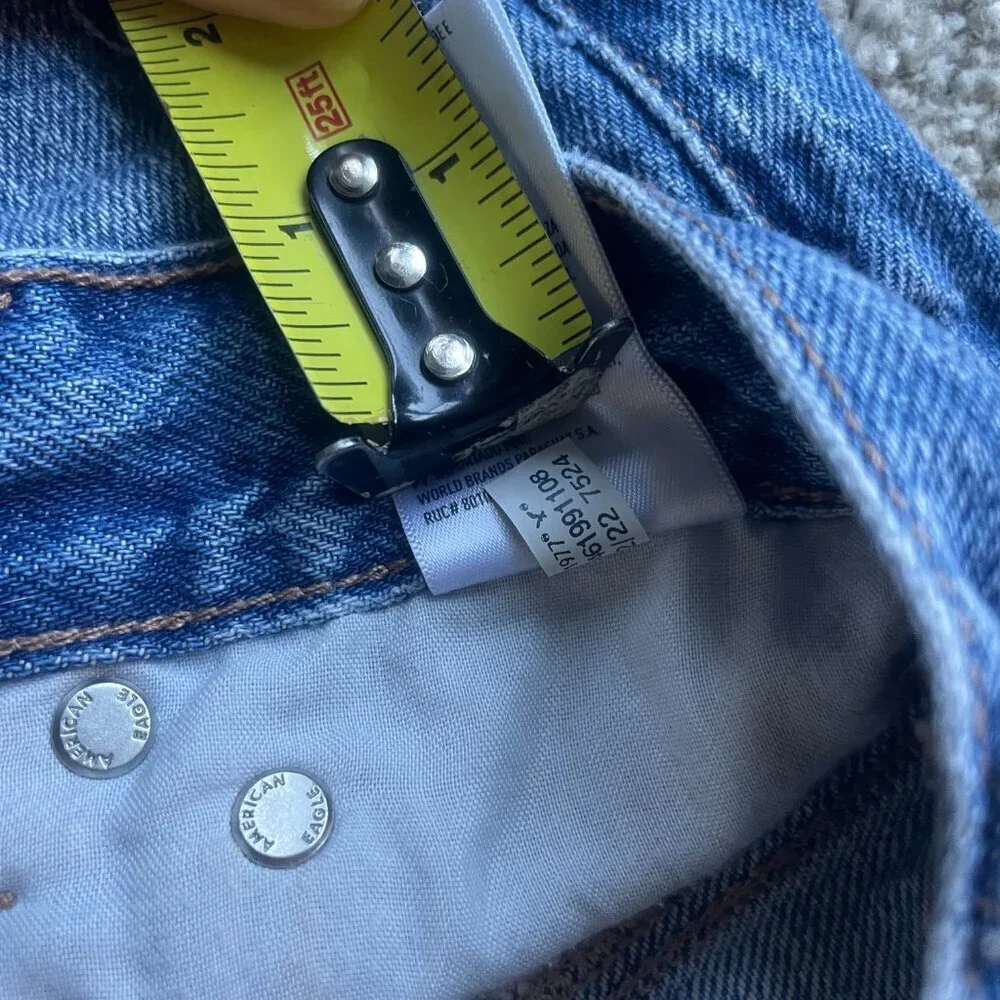 American Eagle Outfitters Denim '90s Boyfriend Short - Picture 4 of 7